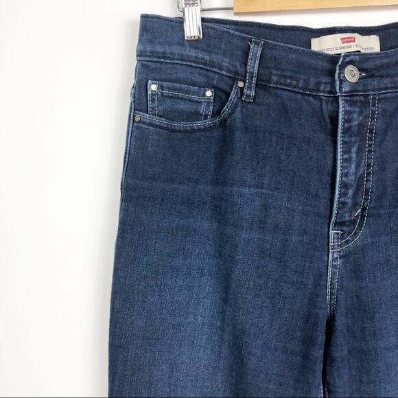 Levi’s Perfectly Slimming High Rise 512 Studded 12 - Picture 3 of 16